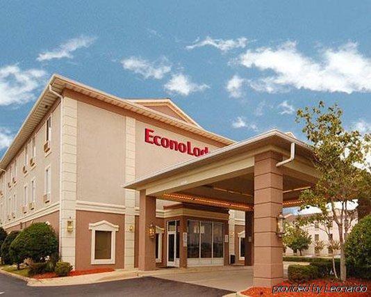 Econo Lodge Mobile Bagian luar foto